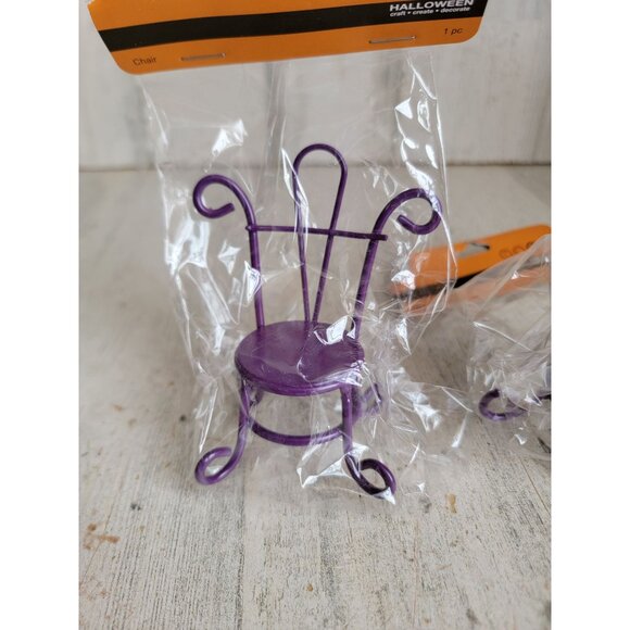 Halloween village purple metal chair table miniature accessory set - Picture 2 of 7